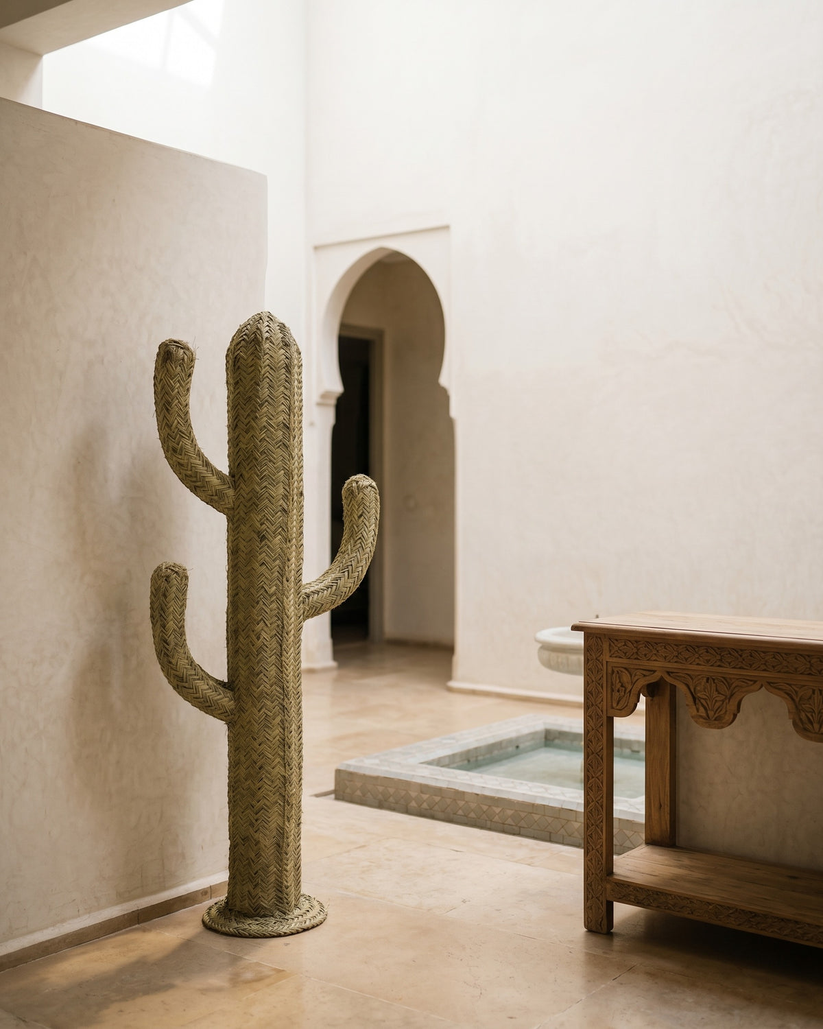 TIZGUIT - Cactus décoratif en alfa - Saguaro — en situation 150 cm